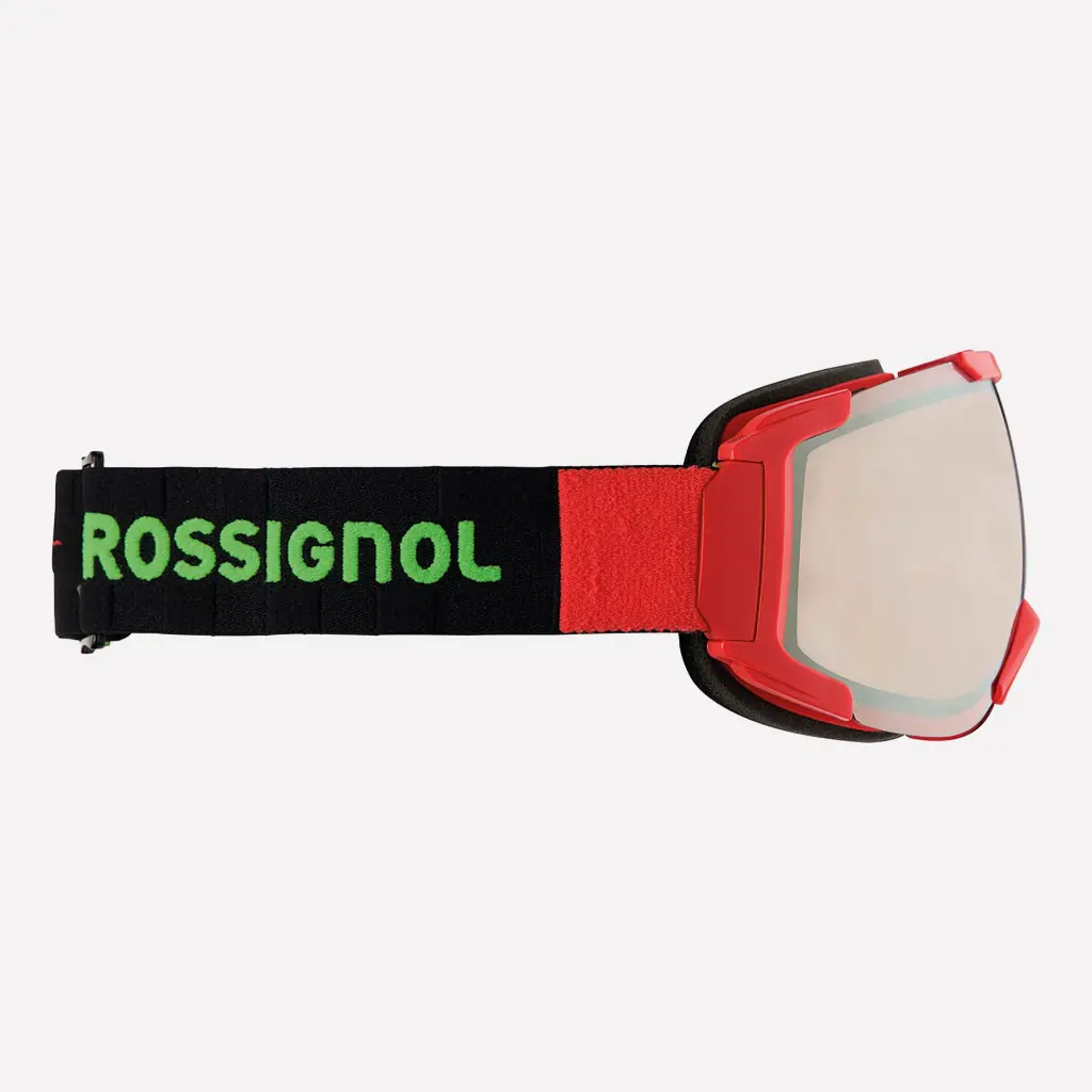 RKLG100_MAVERICK_HERO_GREEN_LIGHT_rgb72dpi_04-1.webp