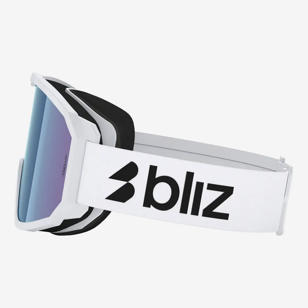 0ZG8002__28__PIC25__shad__lt.webp