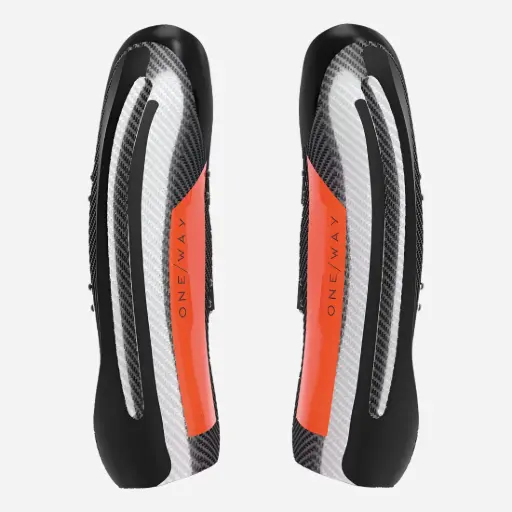 [OZ96424] CARBON SHIN GUARD WC PRO