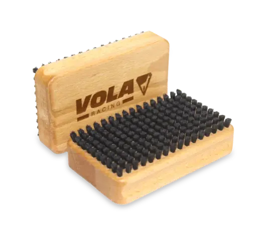 [012010] BROSSE CRIN DE CHEVAL
